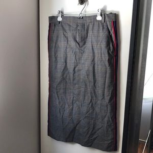 Zara plaid pencil skirt with pockets size large